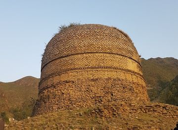 pakistan/swat/landmark/ghaligai-buddha