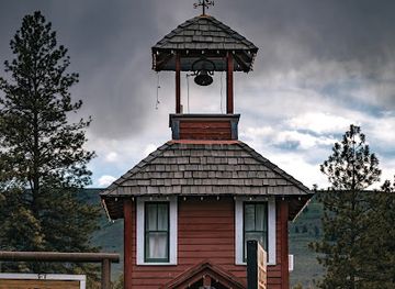 washington/the-methow-valley/landmark/old-schoolhouse-brewery