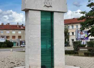 montenegro/niksic/landmark/spomenik-crnogorskim-komitama