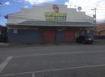 jamaica/savanna-la-mar/landmark/d-y-supermarket