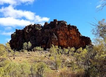 australia/macdonnell-ranges/landmark/corroboree-rock-conservation-reserve