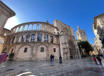 spain/valencia/ciutat-vella/landmark/placa-fundacional-de-la-ciutat-de-valencia