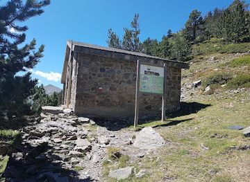 andorra/arinsal/landmark/refugi-de-les-fonts