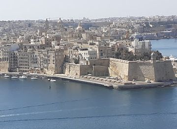 malta/southern-harbour/landmark/3-cities-valetta-ferry