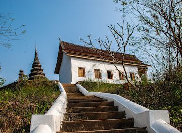 laos/golden-triangle/landmark/wat-chomphet