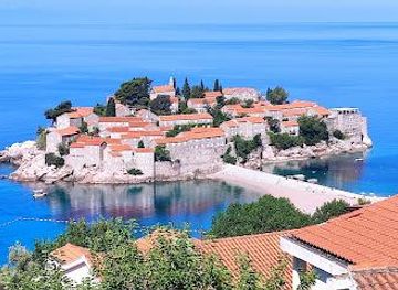 montenegro/bar/landmark/sveti-stefan