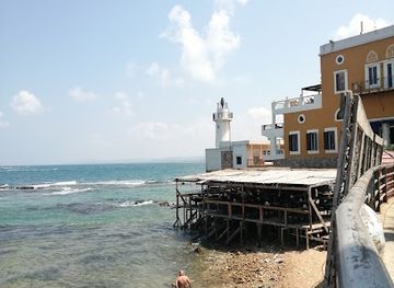 lebanon/tyre/landmark/tyre-lighthouse-al-fanar