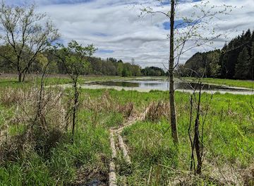 wisconsin/glacial-lake-wisconsin/landmark/glacier-hills-hall