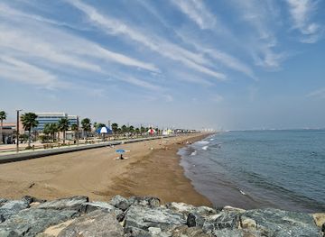 united-arab-emirates/fujairah-beaches/landmark/umbrella-beach
