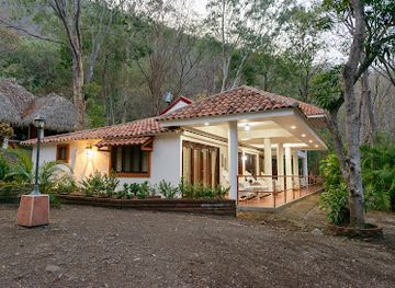 nicaragua/apoyo-lagoon/landmark/apoyo-resort-conference-center