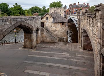 united-kingdom/york/landmark/barker-tower