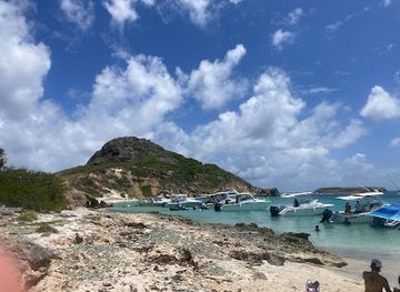 puerto-rico/big-island/landmark/caja-de-muertos