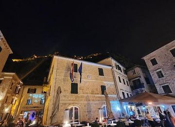 bosnia-and-herzegovina/bosnia/landmark/grgurina-palace