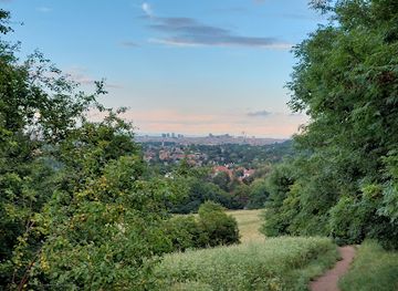 austria/vienna-woods/landmark/roter-berg