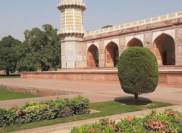 pakistan/gandhara/landmark/pakistan-guided-tours