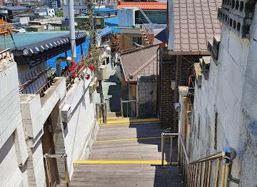 south-korea/incheon/bupyeong/landmark/hongye-mun