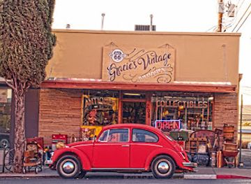 arizona/kingman/landmark/gracie-s-vintage