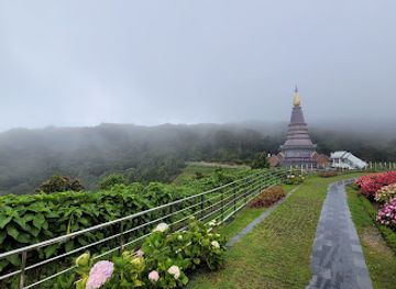 thailand/doi-inthanon-national-park/landmark/doi-inthanon-summit
