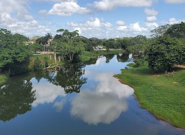 belize/san-ignacio/landmark/hawkesworth-bridge