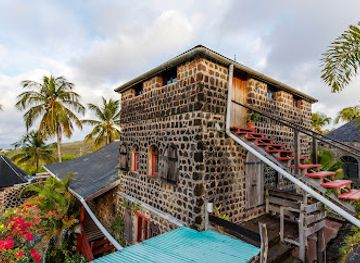 saint-vincent-and-the-grenadines/kingstown/landmark/the-old-fort-estate