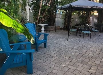 florida/stuart/landmark/the-pink-house