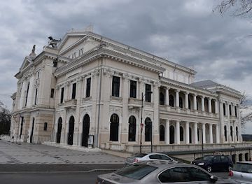 romania/drobeta-turnu-severin/landmark/cultural-palace-teodor-costescu