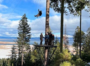 oregon/klamath-falls/landmark/crater-lake-zipline