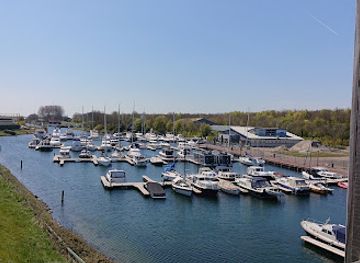 netherlands/zeeland/landmark/marina-kamperland