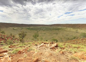 australia/far-west/landmark/wolfe-creek-meteorite-crater
