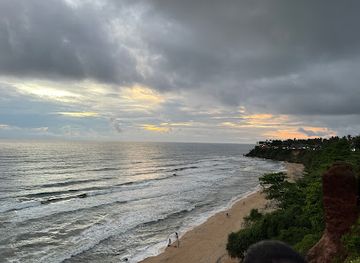 india/varkala/landmark/varkala-beachside-cliff