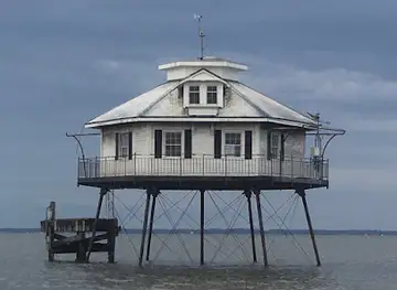 Middle Bay Lighthouse
