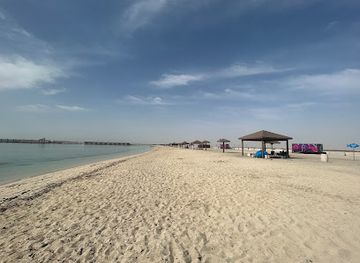 qatar/fuwairit-beach/landmark/al-ghariya-open-beach