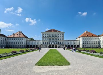 germany/pomerania/landmark/nymphenburg-palace
