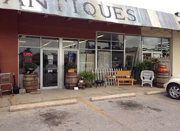 arkansas/rogers/landmark/somewhere-in-time-antique-mall