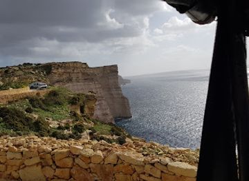 malta/xaghra/landmark/sanap-cliffs