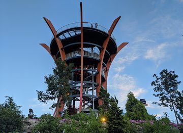 tennessee/gatlinburg/landmark/treehouse-village