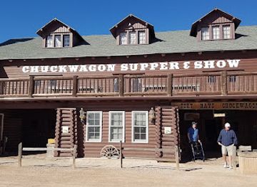 south-dakota/rapid-city/landmark/fort-hays-chuckwagon-supper-show