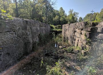 ohio/cuyahoga-valley-national-park/landmark/red-lock-trailhead