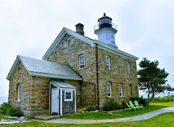 connecticut/southeastern-connecticut/landmark/sheffield-island-lighthouse