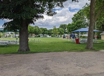 nebraska/norfolk/landmark/johnson-s-park