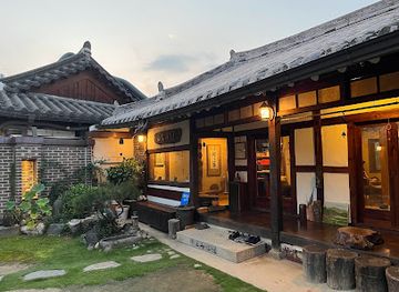 south-korea/jeonju/landmark/gyodong-tea-garden