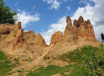 bosnia-and-herzegovina/foca-region/landmark/pjescane-piramide