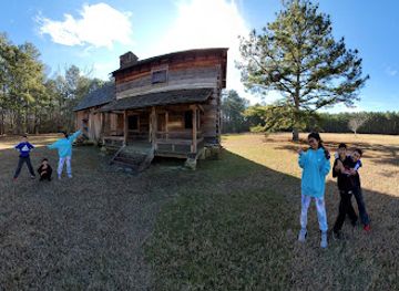tennessee/appalachian-mountains/landmark/new-echota-state-historic-site