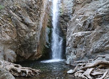 cyprus/avakas-gorge/landmark/millomeris-waterfall-trail