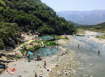albania/dibra/landmark/alpinism-club-albania