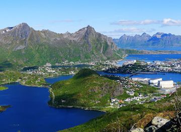norway/nordland/landmark/tjeldbergtind
