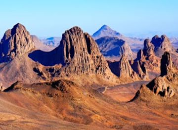 algeria/tell-atlas/landmark/atakor-volcanic-field