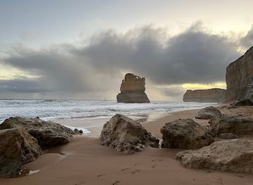 australia/western-district/landmark/gibson-steps