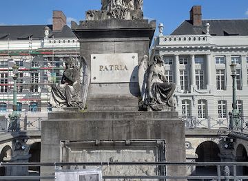 belgium/brussels/landmark/crypt-of-the-martyrs-square