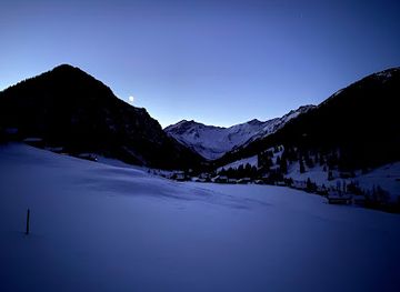 liechtenstein/steg/landmark/parkplatz-steg-hauptstrasse